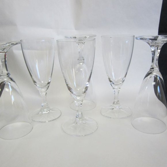 VTG 90'S FACETED STEM SMALL GLASS, SIMPLE ELEGANCE, GREAT FOR TOASTING - Picture 2 of 7